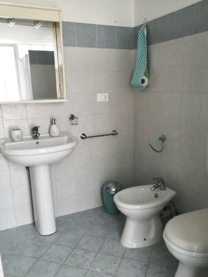 Villa Ticia A 100 Metri Dalla Spiaggia Con Parcheggio Privato Lido Marini Exterior foto